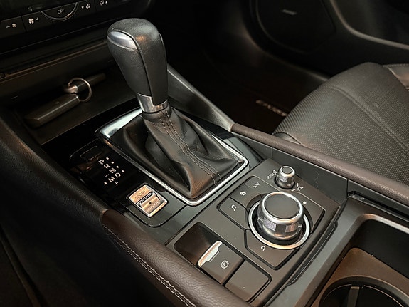 Mazda 3 17 of 27