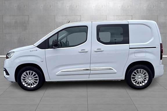 Toyota Proace City 2 of 23