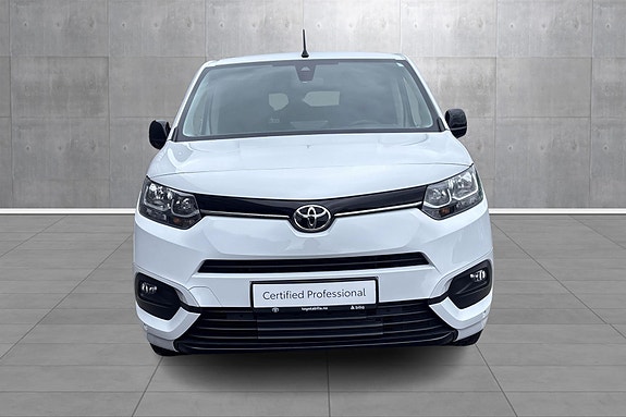 Toyota Proace City 8 of 23