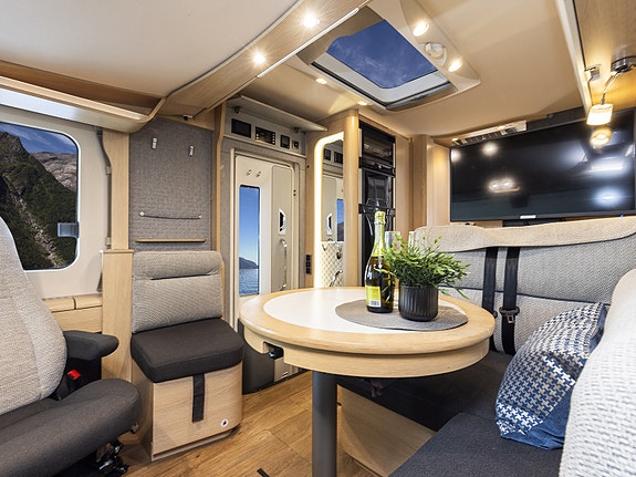 Hymer B 780 ML HPC, ALDE, solcelle, stekeovn, TV ++ 7 of 29