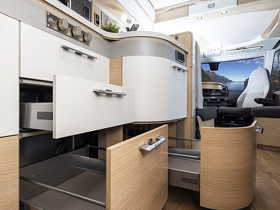 Hymer B 780 ML HPC, ALDE, solcelle, stekeovn, TV ++ 12 of 29