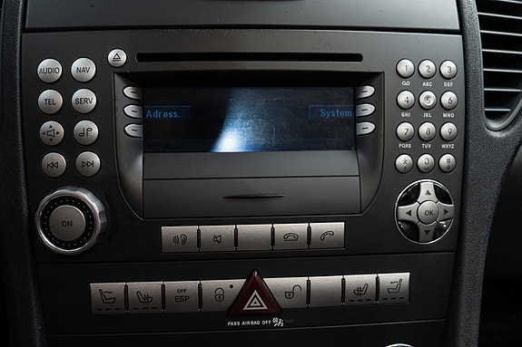 Mercedes-Benz SLK200 22 of 24