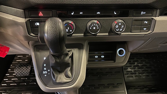 Volkswagen Crafter 17 of 21