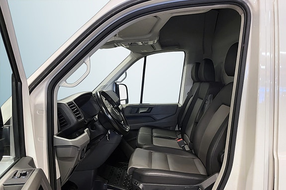 Volkswagen Crafter 10 of 21