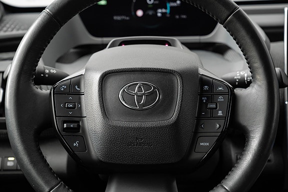 Toyota bZ4X 23 of 30