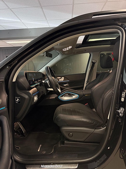 Mercedes-Benz GLE350 de 9 of 30