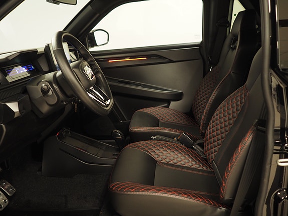 Ligier JS50 Ultimate - Bi LED / AppleCarplay / Android Auto 10 of 25
