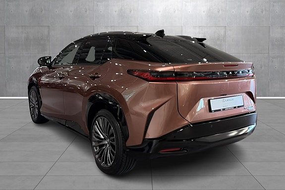 Lexus RZ450e 3 of 21