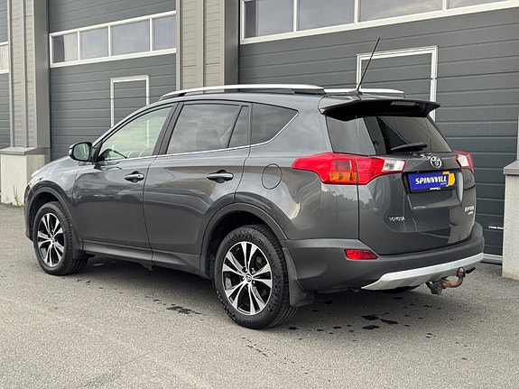 Toyota RAV4 11 of 30
