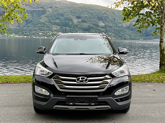 Hyundai Santa Fe 6 of 15