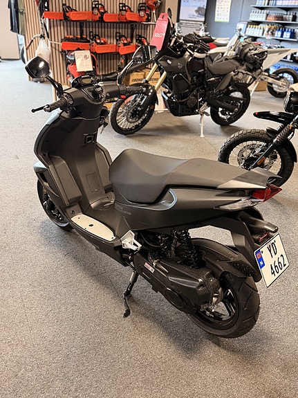 Peugeot Speedfight 2 5 of 5