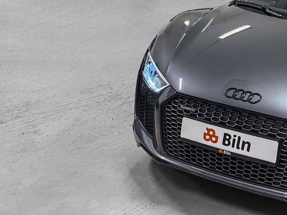Audi R8 9 of 30