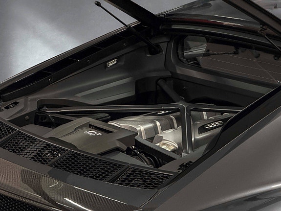 Audi R8 16 of 30