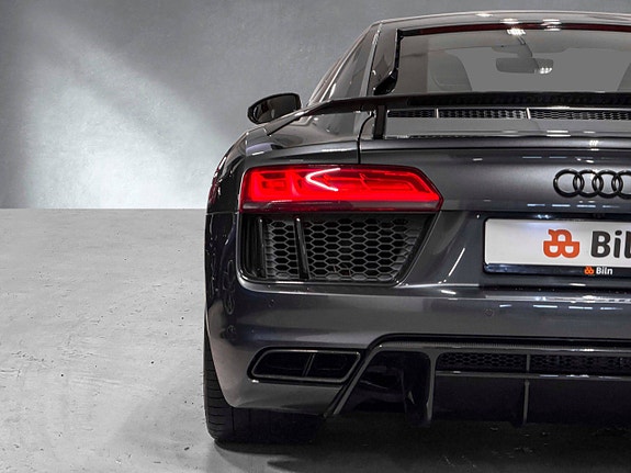 Audi R8 7 of 30