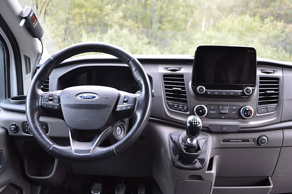 Ford Transit 12 of 30