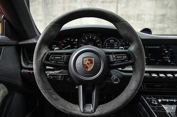 Porsche 911 23 of 30