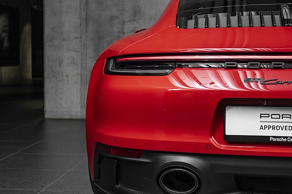 Porsche 911 10 of 30