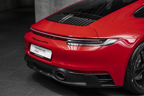 Porsche 911 6 of 30