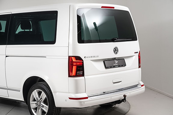 Volkswagen Caravelle 6 of 20