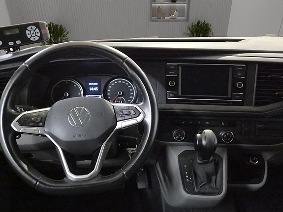 Volkswagen Transporter 15 of 30