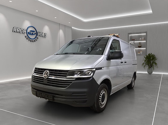 Volkswagen Transporter 2 of 30