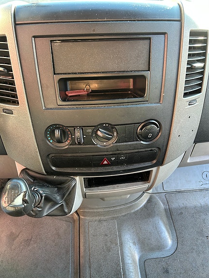 Mercedes-Benz Sprinter 310 13 of 20