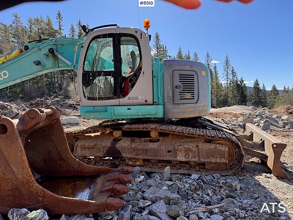 Kobelco SK235SR Gravemaskin m/ 1 tannskuffe. Nytt understell! 28 of 30