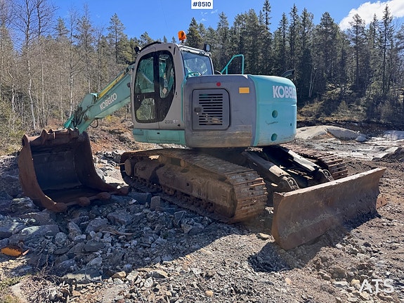Kobelco SK235SR Gravemaskin m/ 1 tannskuffe. Nytt understell! 4 of 30