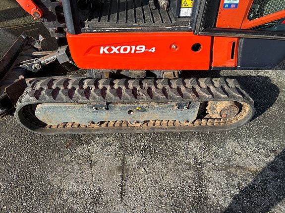 Kubota KX019-4 10 of 11