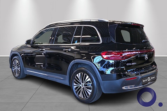 Mercedes-Benz EQB250 3 of 30