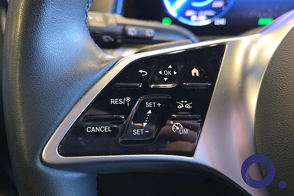 Mercedes-Benz EQB250 12 of 30