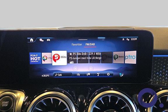 Mercedes-Benz EQB250 23 of 30