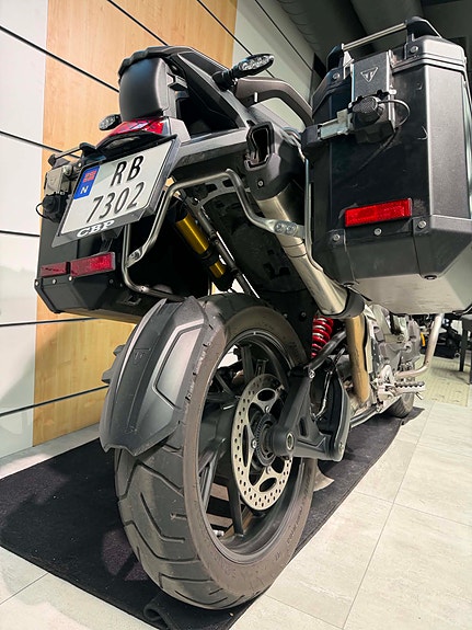 Triumph Tiger 1200 GT 8 of 13