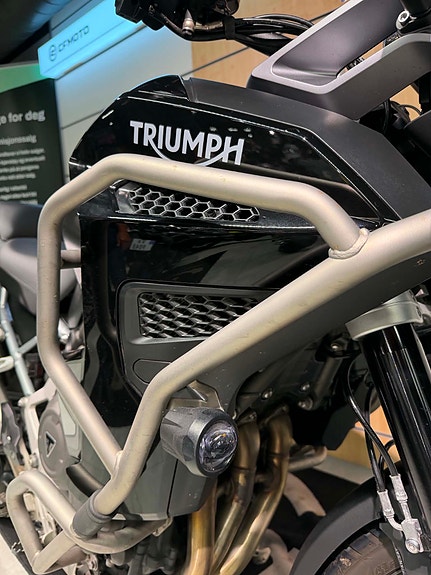 Triumph Tiger 1200 GT 9 of 13