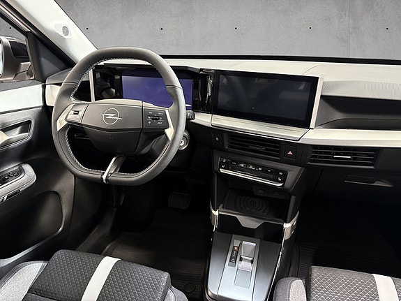 Opel Frontera 12 of 18