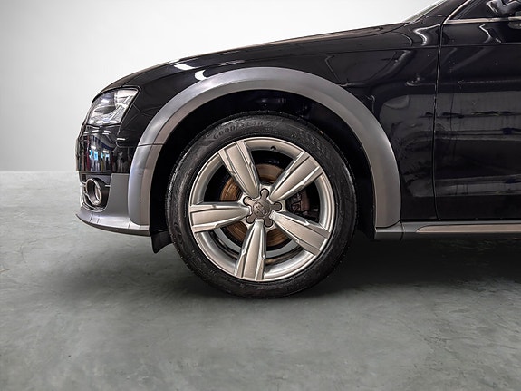 Audi A4 allroad 9 of 30
