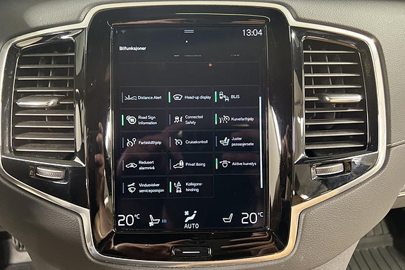 Volvo XC90 22 of 30