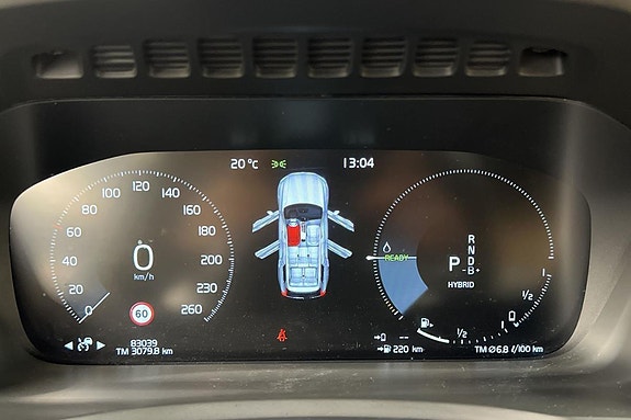 Volvo XC90 7 of 30