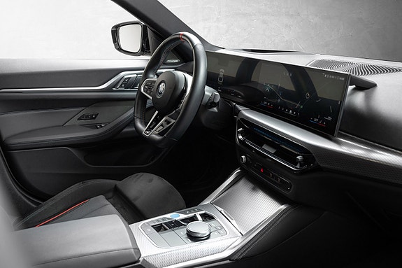 BMW i4 29 of 29
