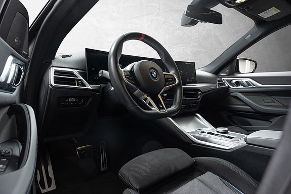 BMW i4 17 of 29