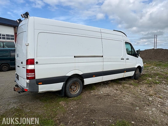 Mercedes-Benz Sprinter 9 of 29