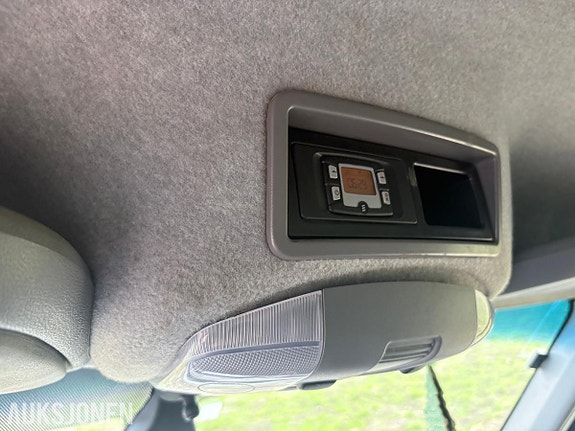Mercedes-Benz Sprinter 20 of 29