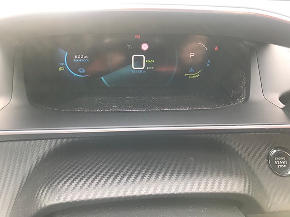 Peugeot 208 9 of 18