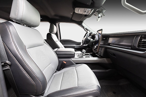 Ford F-150 28 of 30
