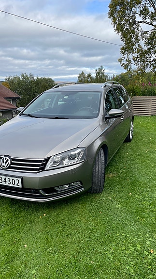 Volkswagen Passat 6 of 30
