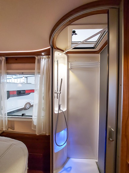 Hymer B 698 Experience 5 of 21