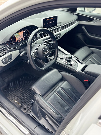 Audi A4 allroad 17 of 30