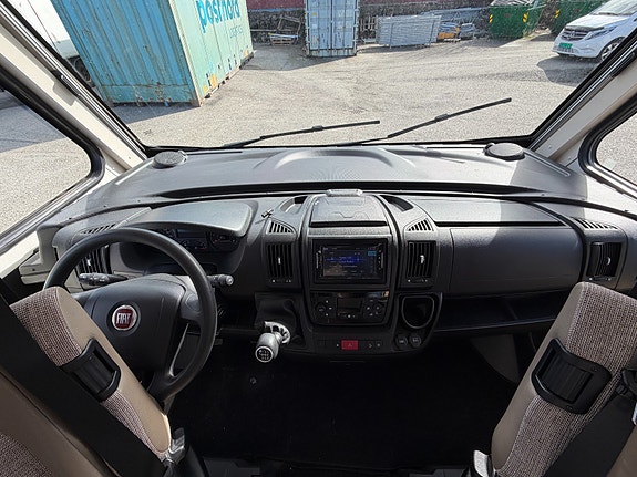Dethleffs Globebus GT-I 007 3500 kg 14 of 27
