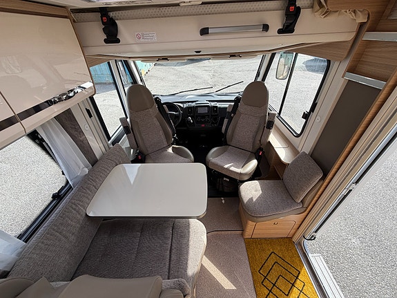 Dethleffs Globebus GT-I 007 3500 kg 11 of 27