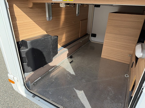 Dethleffs Globebus GT-I 007 3500 kg 8 of 27